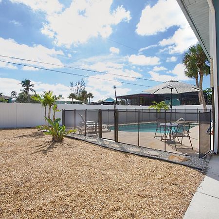 Beach Bungalow 1 By Sun Palace Vacations Fort Myers Beach Dış mekan fotoğraf