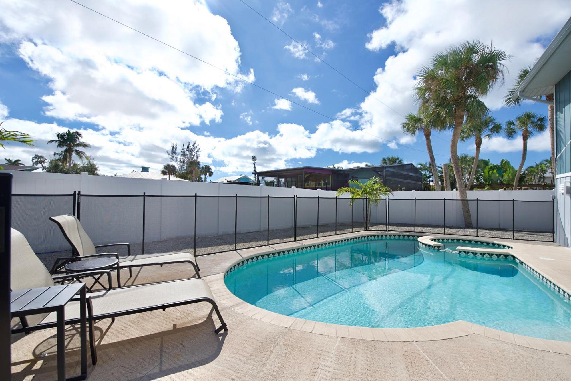 Beach Bungalow 1 By Sun Palace Vacations Fort Myers Beach Dış mekan fotoğraf