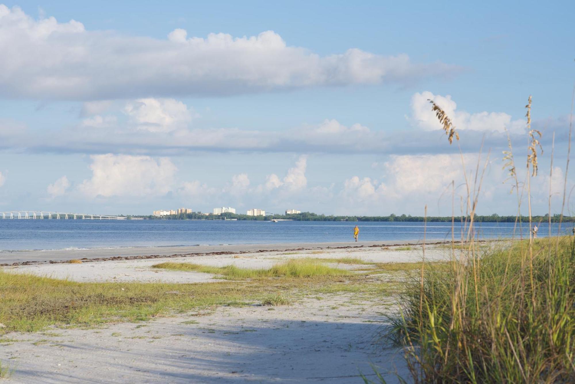 Beach Bungalow 1 By Sun Palace Vacations Fort Myers Beach Dış mekan fotoğraf